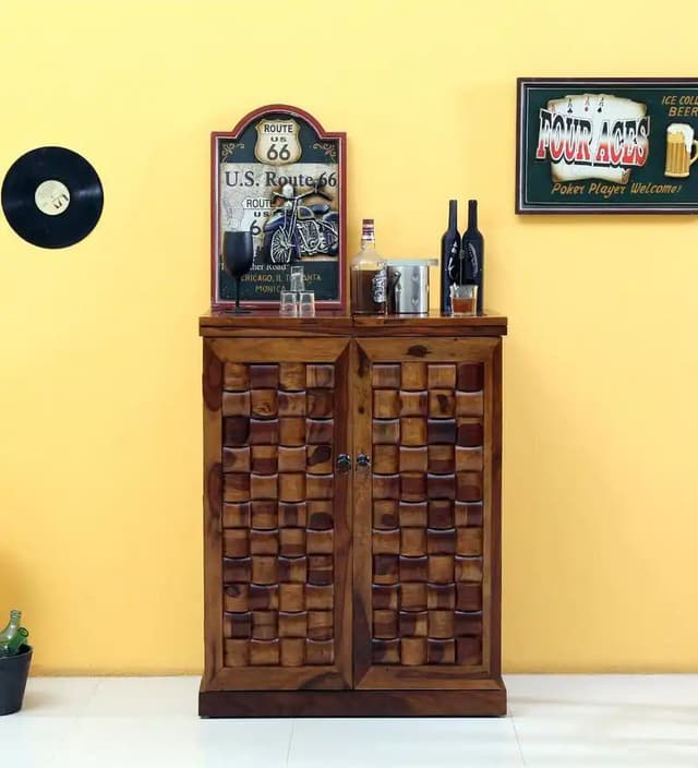 Adore Bar cabinet Niwar solid wood